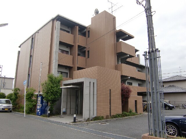 ルミエール西取石の物件外観写真