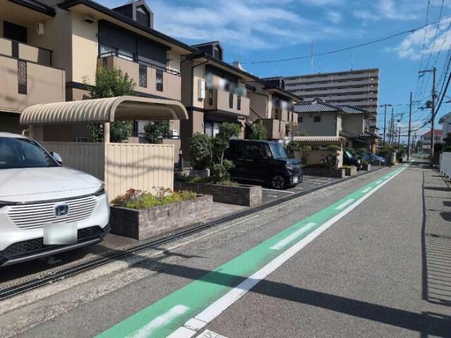 アークの物件外観写真