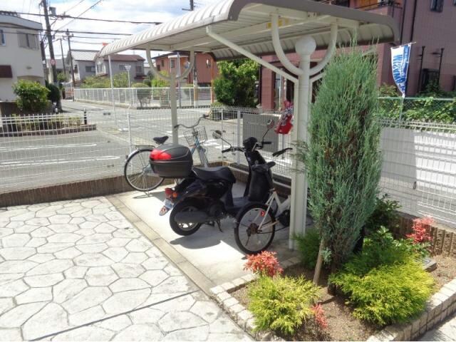 カーサアルドーレの物件外観写真