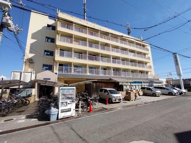 レジデンス曽根の物件外観写真