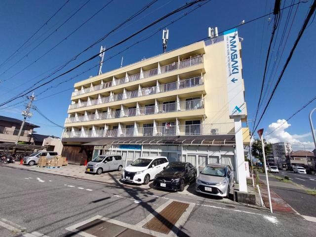 レジデンス曽根の物件外観写真