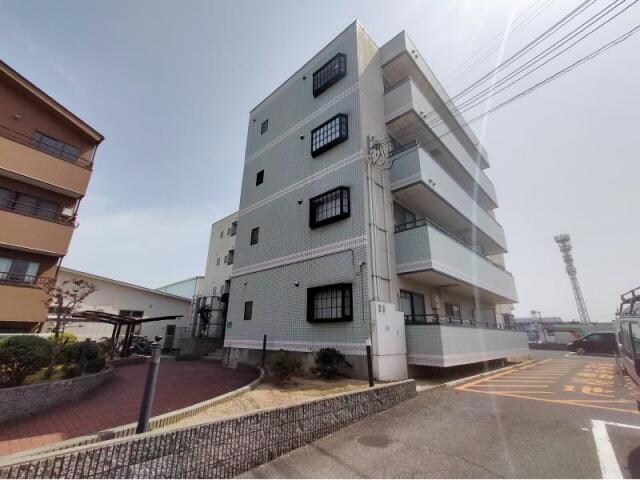 カサド・エムズの物件外観写真