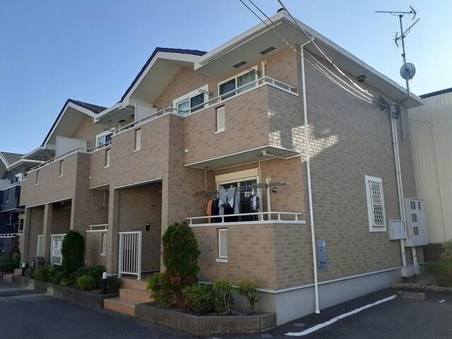 ポライトリーの物件外観写真