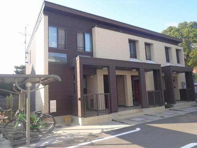 カンフリエⅡの物件外観写真