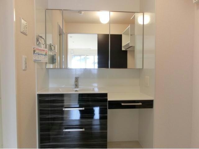 abcdマンション綾園の物件内観写真