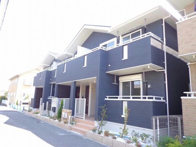 クラールの物件外観写真