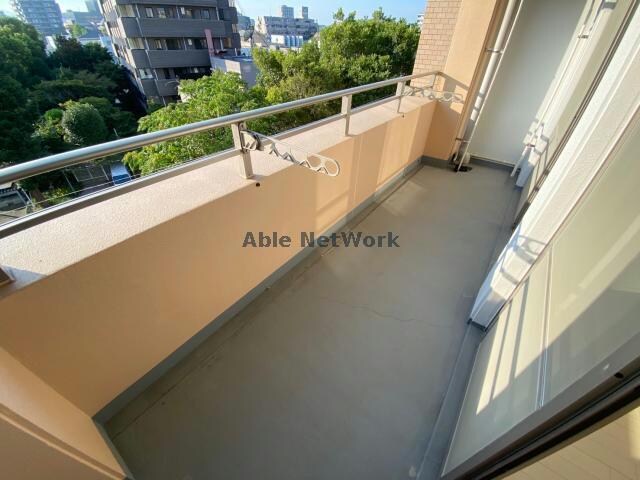 スプランドゥール新屋敷の物件内観写真