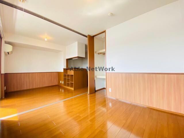 ルミエール須賀の物件内観写真