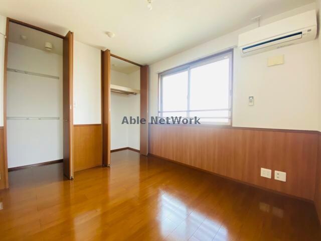 ルミエール須賀の物件内観写真