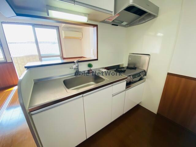 ルミエール須賀の物件内観写真