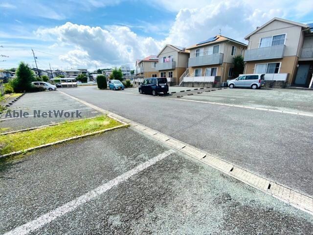 ガーデンコートの物件外観写真