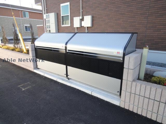 ロータスⅠの物件外観写真