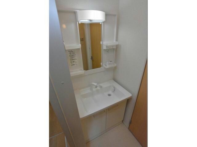 チロリアン　コッティの物件内観写真