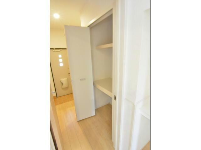 チロリアン　コッティの物件内観写真