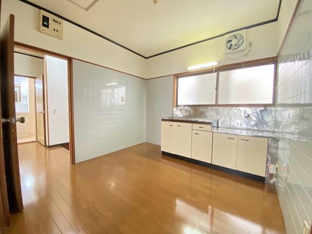 赤星アパートの物件内観写真