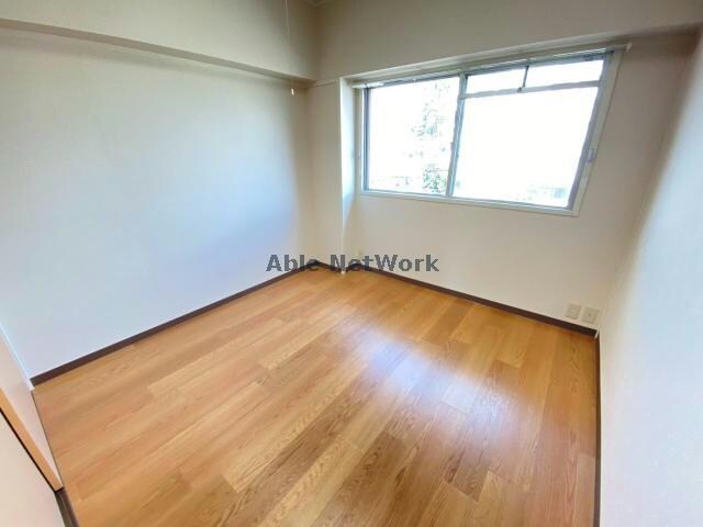 シャトー出水飛鳥の物件内観写真