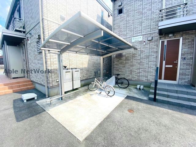 グレイシャスＢの物件外観写真