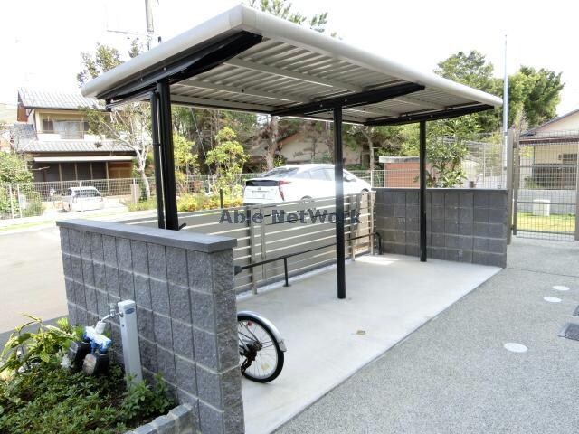 エヌ・ステータス国府の物件外観写真