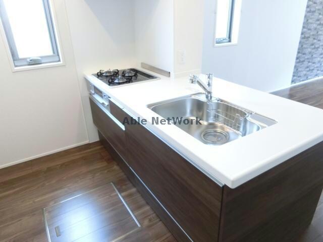 エヌ・ステータス国府の物件内観写真