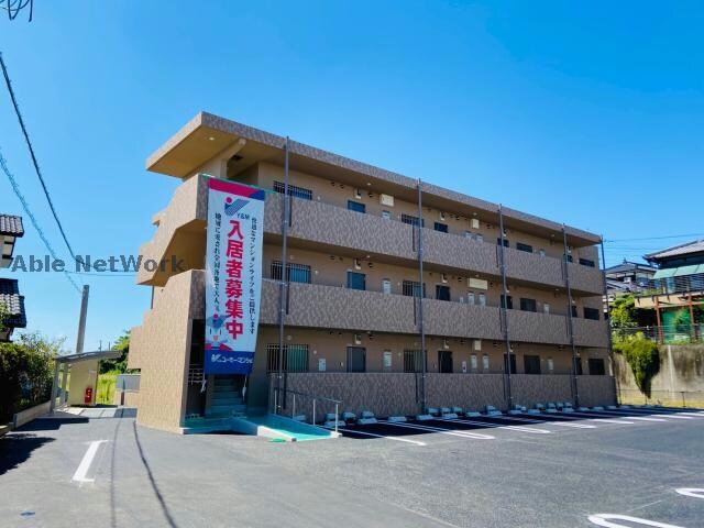 Ａｉ　Ｖの物件外観写真