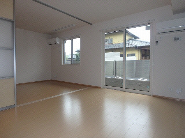 アリーバサル野田の物件内観写真