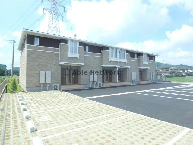 アミティコ　キャステッロⅠの物件外観写真