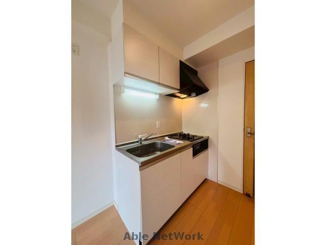 サンヒルズ県庁東の物件内観写真