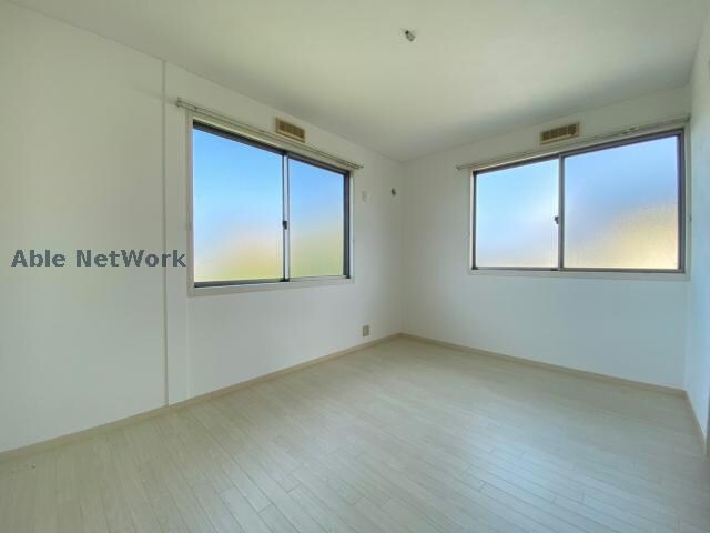 サンガーデン久具の物件内観写真