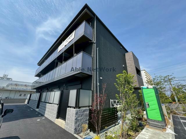 シャーメゾンシンシアの物件外観写真