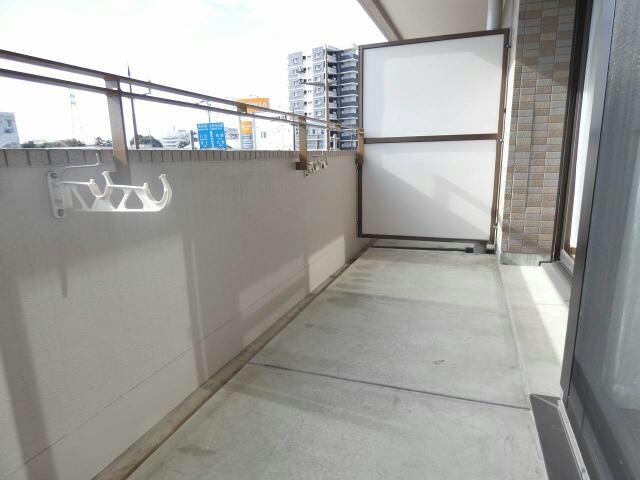 ラ・カーサ神水の物件内観写真