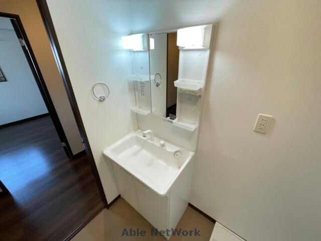 西戸島 徒歩4分 6階の物件内観写真