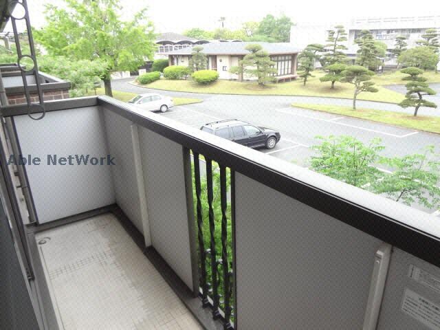 エクレール・ヴェルドミールＡの物件内観写真