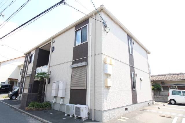 カーサ・エストレヤの物件外観写真