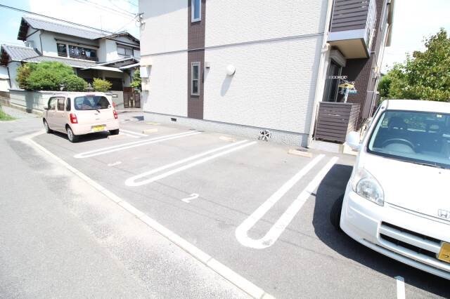 カーサ・エストレヤの物件外観写真