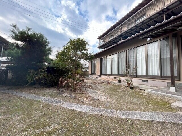 大安寺西町戸建ての物件外観写真