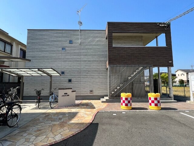 クレイノステラ　庭瀬の物件外観写真