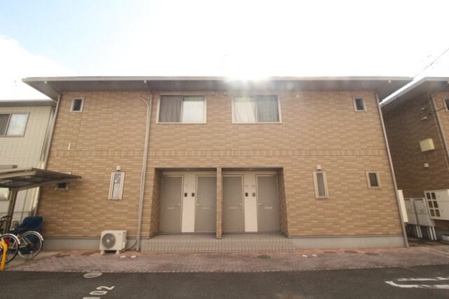 ファルコンⅠの物件外観写真