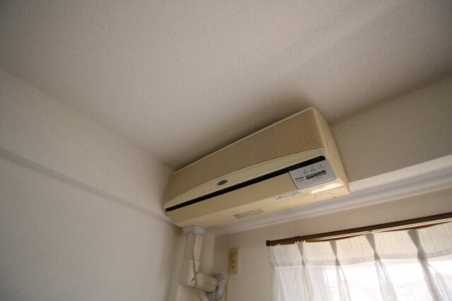 ビューラージュネスの物件内観写真