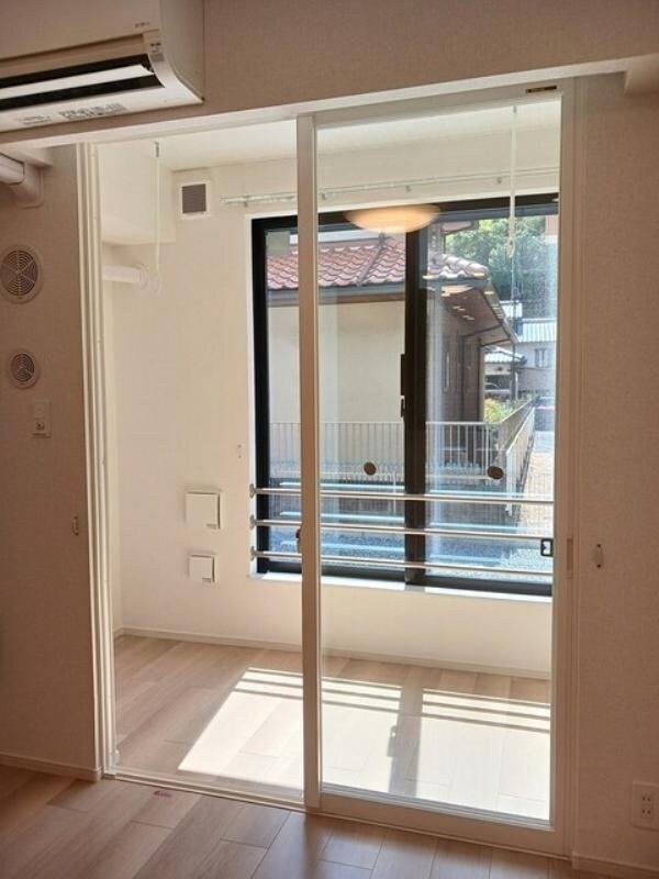 コンテルミナスの物件内観写真