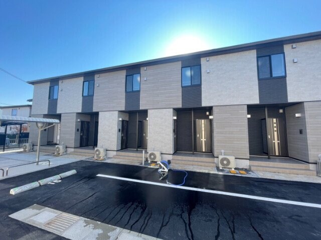 アルモ　ドゥーエの物件外観写真