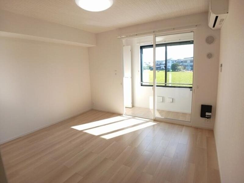 アルモ　ドゥーエの物件内観写真