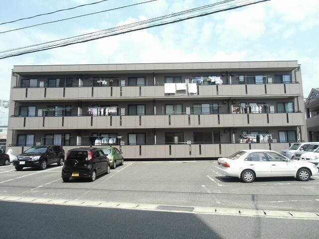 ラフィネ高柳の物件外観写真