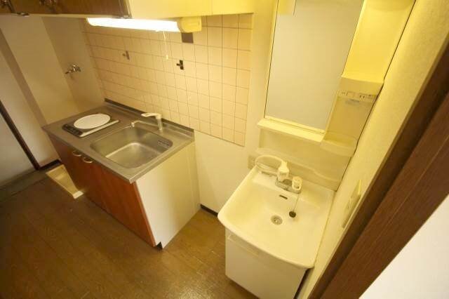 ローレル富町の物件内観写真