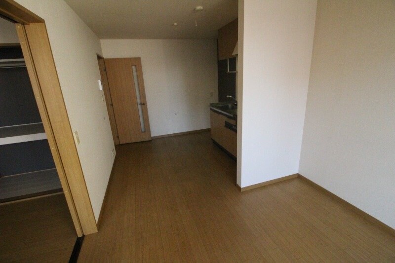 クリスタルパレスＣ棟の物件内観写真