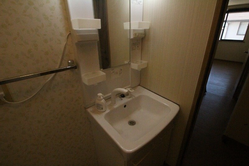 クリスタルパレスＣ棟の物件内観写真