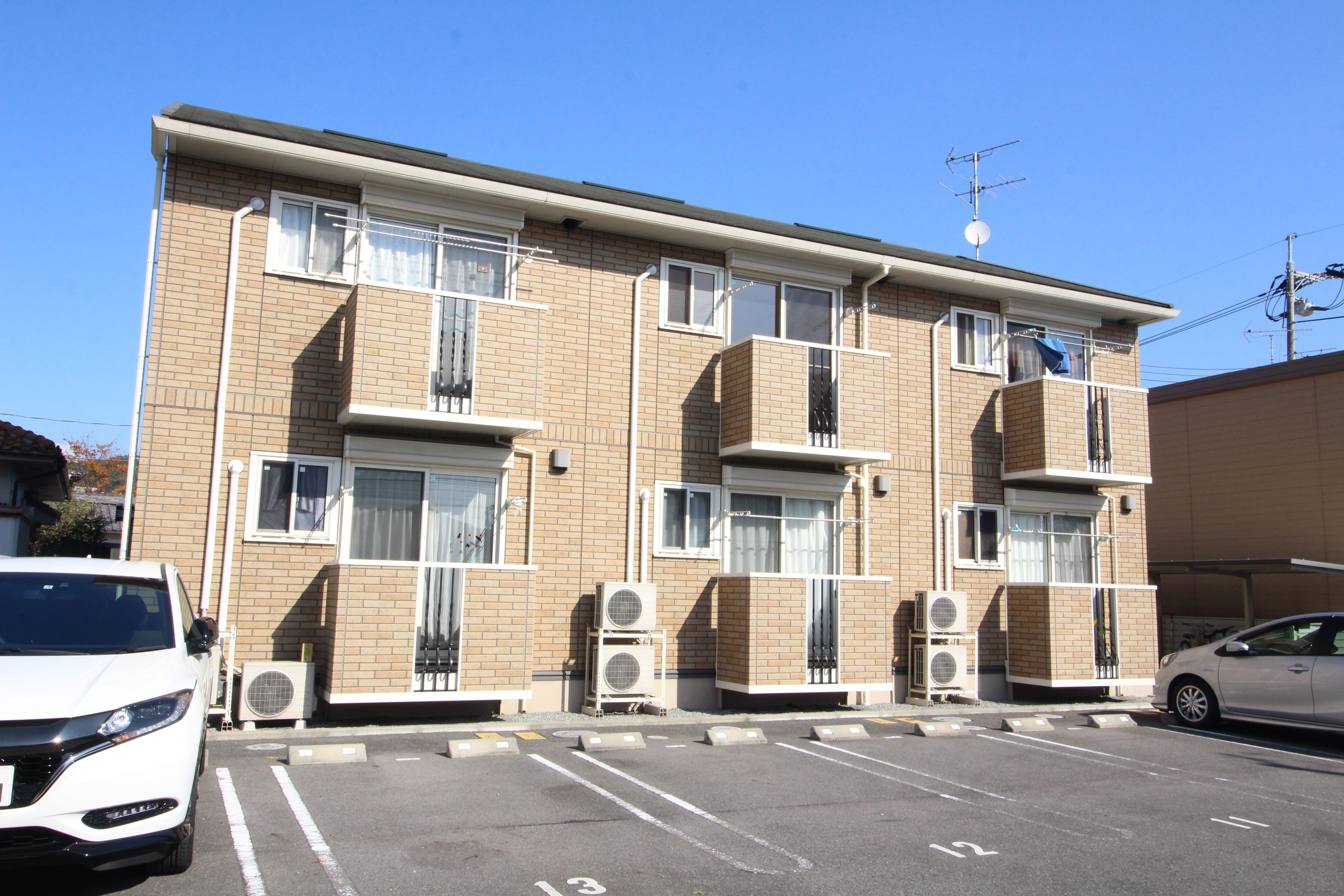 グランモア・浅沼の物件外観写真