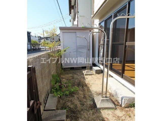 津倉町2丁目一戸建の物件内観写真