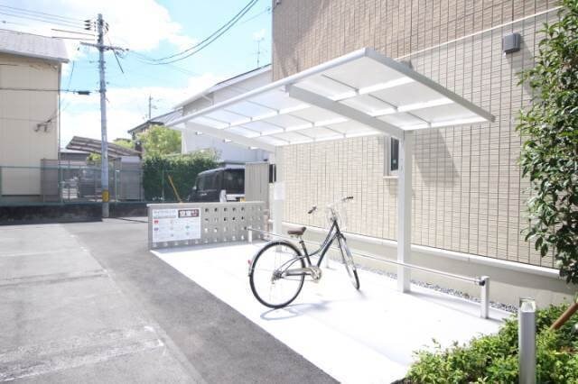 ラフィーネ下中野　C棟の物件外観写真