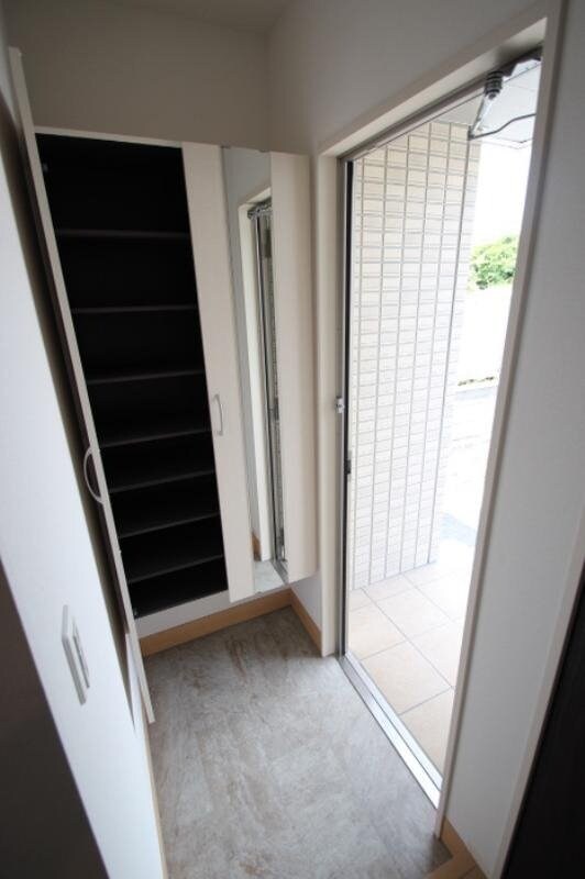 ラフィーネ下中野　C棟の物件内観写真