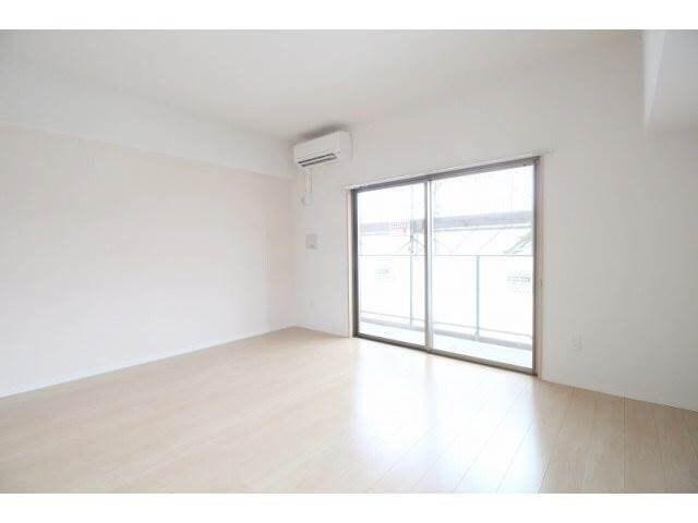 アーバンパレス医大南の物件内観写真